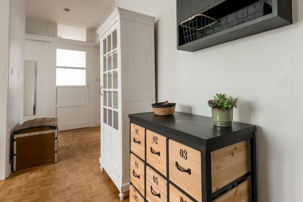 Le Terminus Apartment Angers Ngoại thất bức ảnh